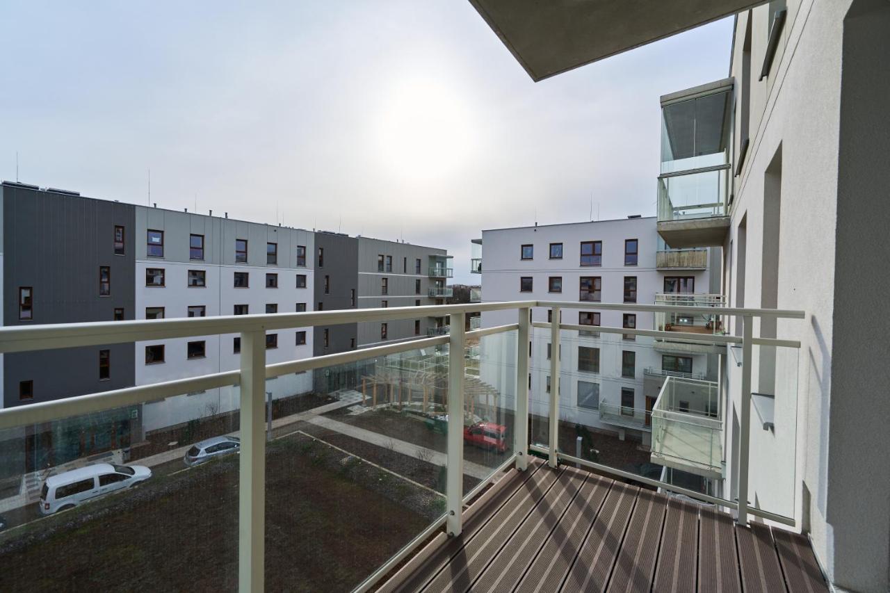 Apartment Wichrowa With Free Garage By Renters Wroclaw
