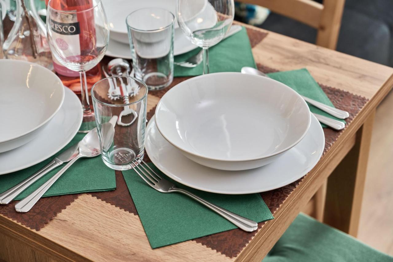 Wichrowa With Free Garage By Renters Apartment Wroclaw