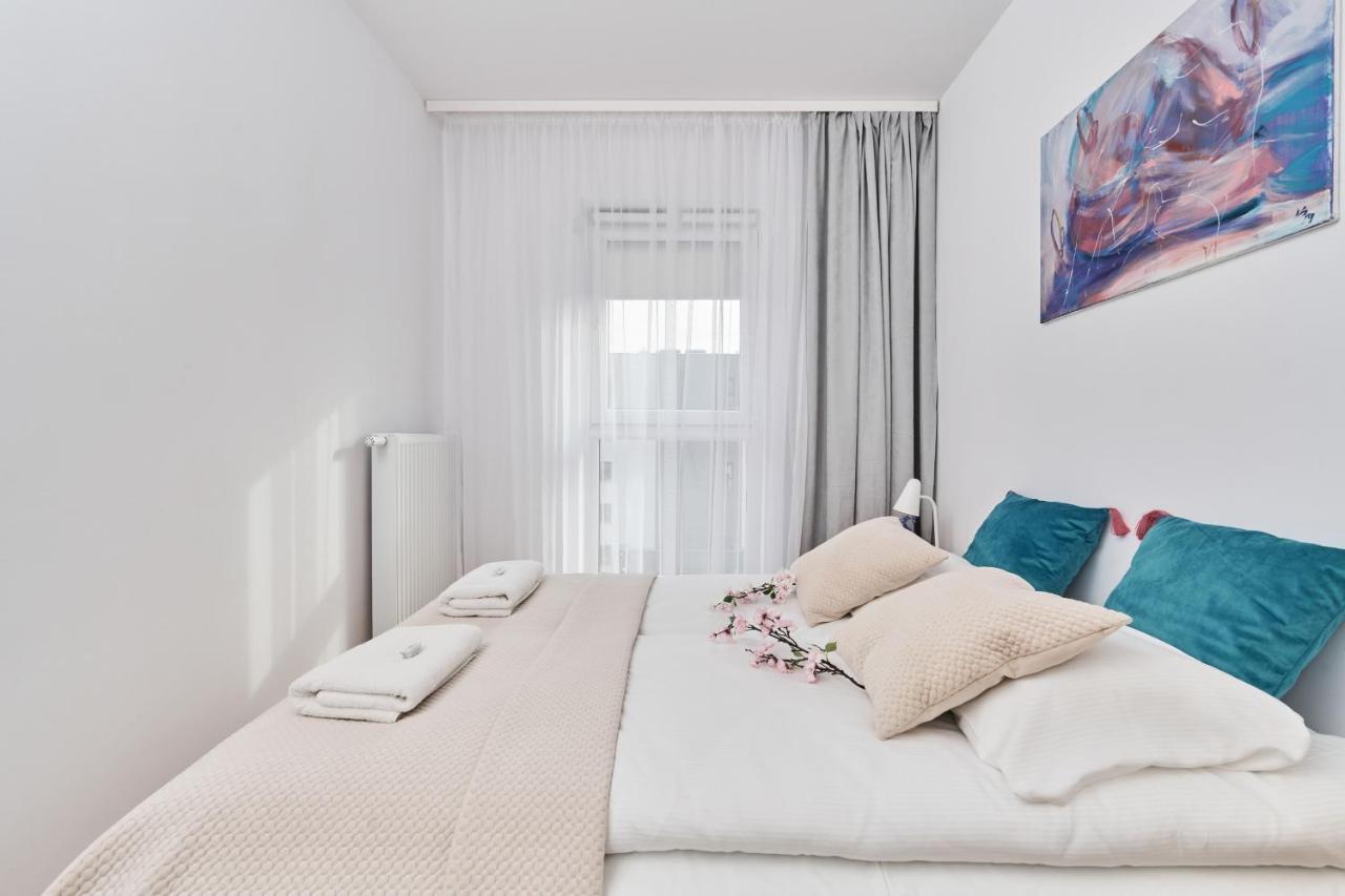 Wichrowa With Free Garage By Renters