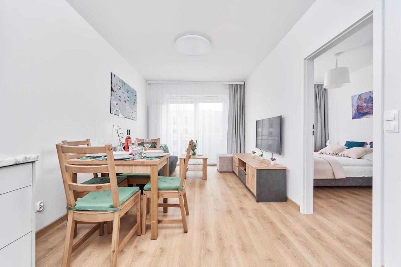 Apartment Wichrowa With Free Garage By Renters *
